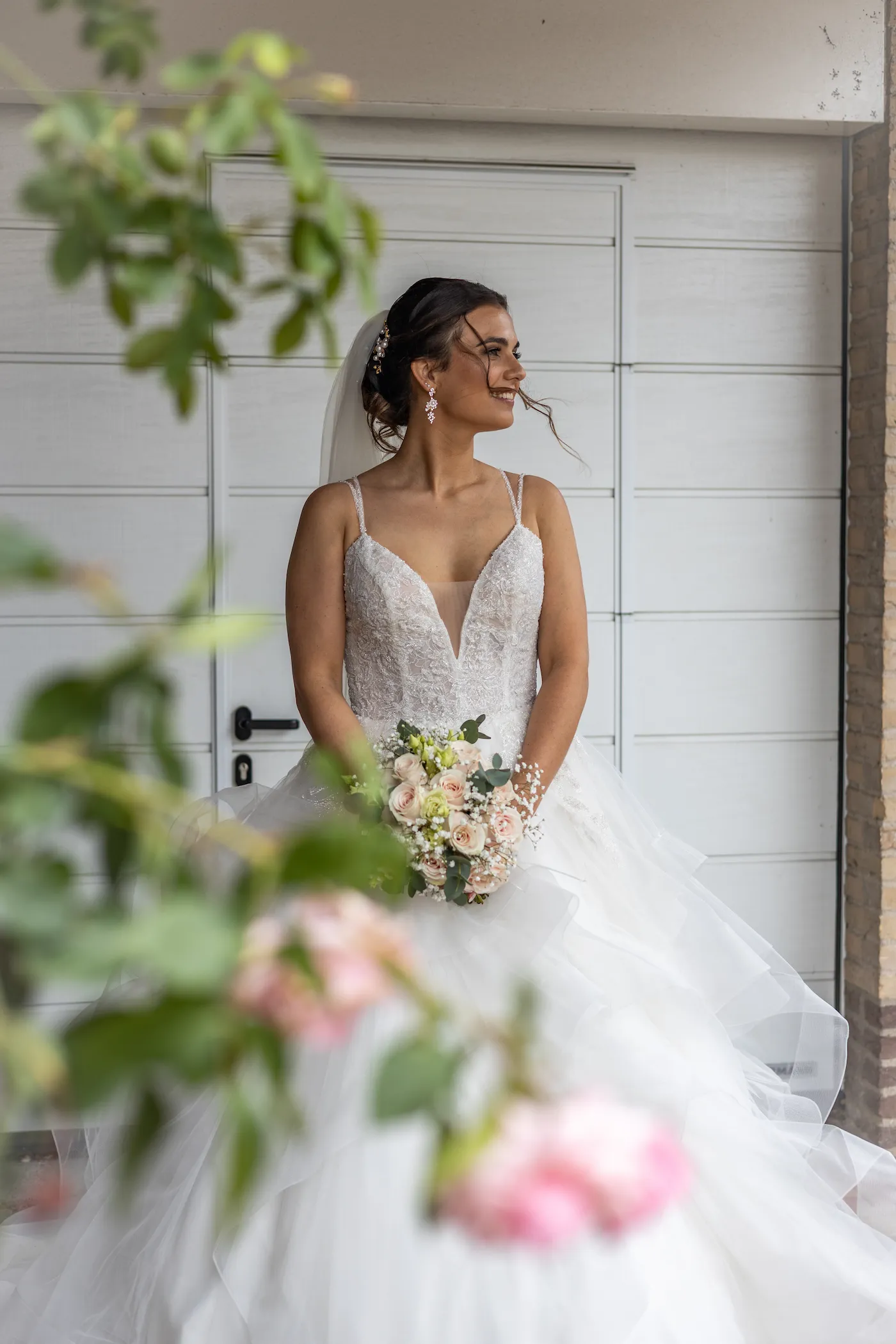 Bruidspaar buiten portret